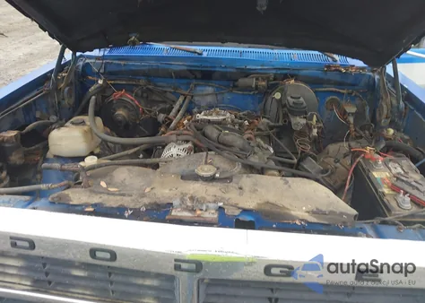 1993 Dodge D-Series D150 z USA, uszkodzony, nr VIN 3B7HE13Y6PM141710